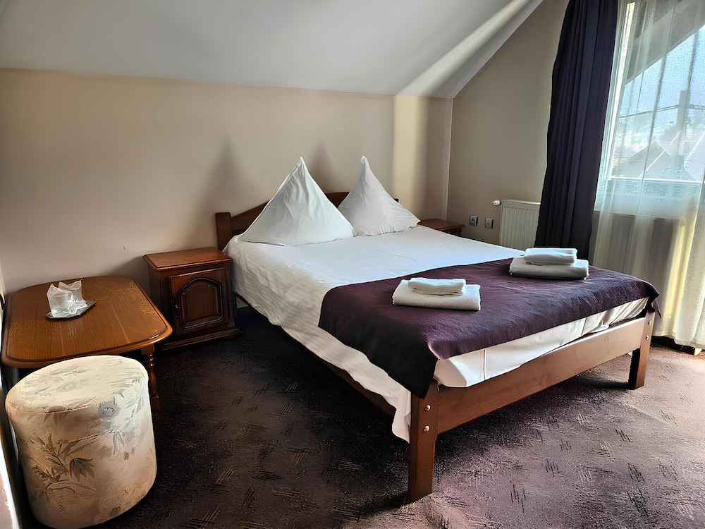 Room 13