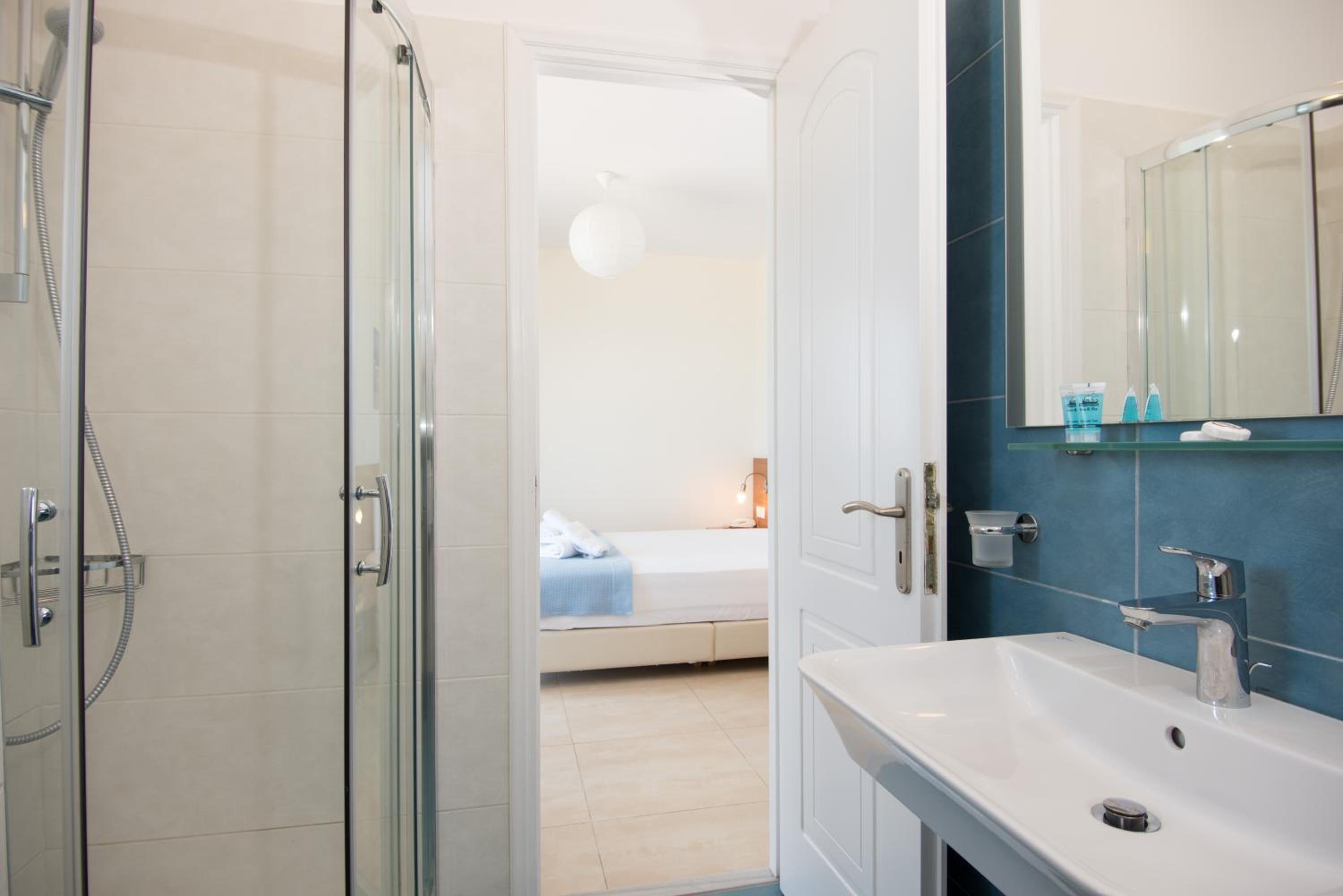 Double Room with Sea View photo 3