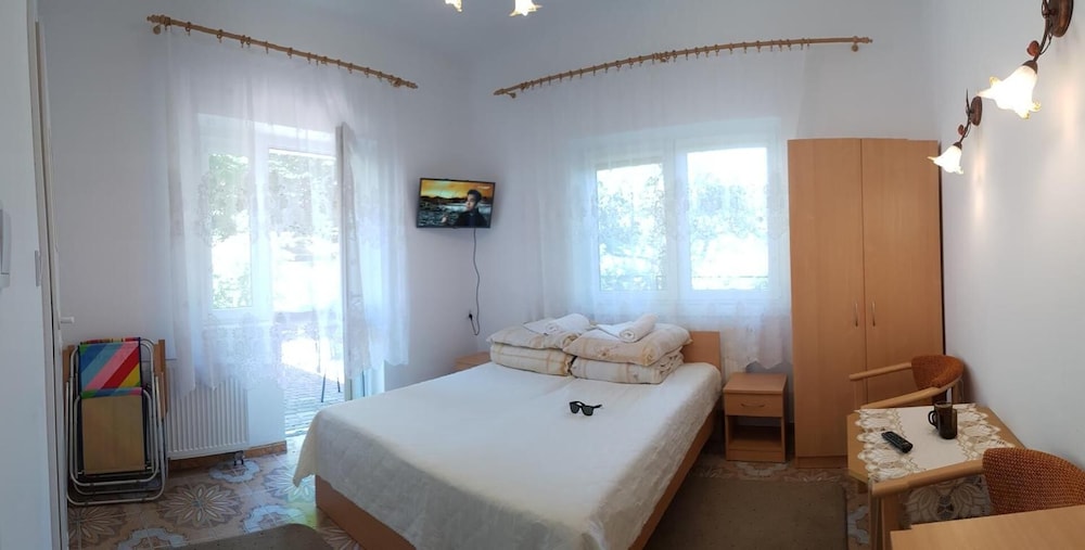 Double Room, Balcony