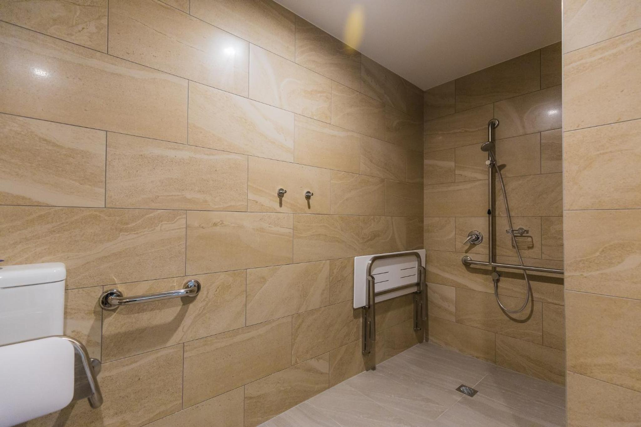 Two-Bedroom Apartment- Special Access - Photo 3