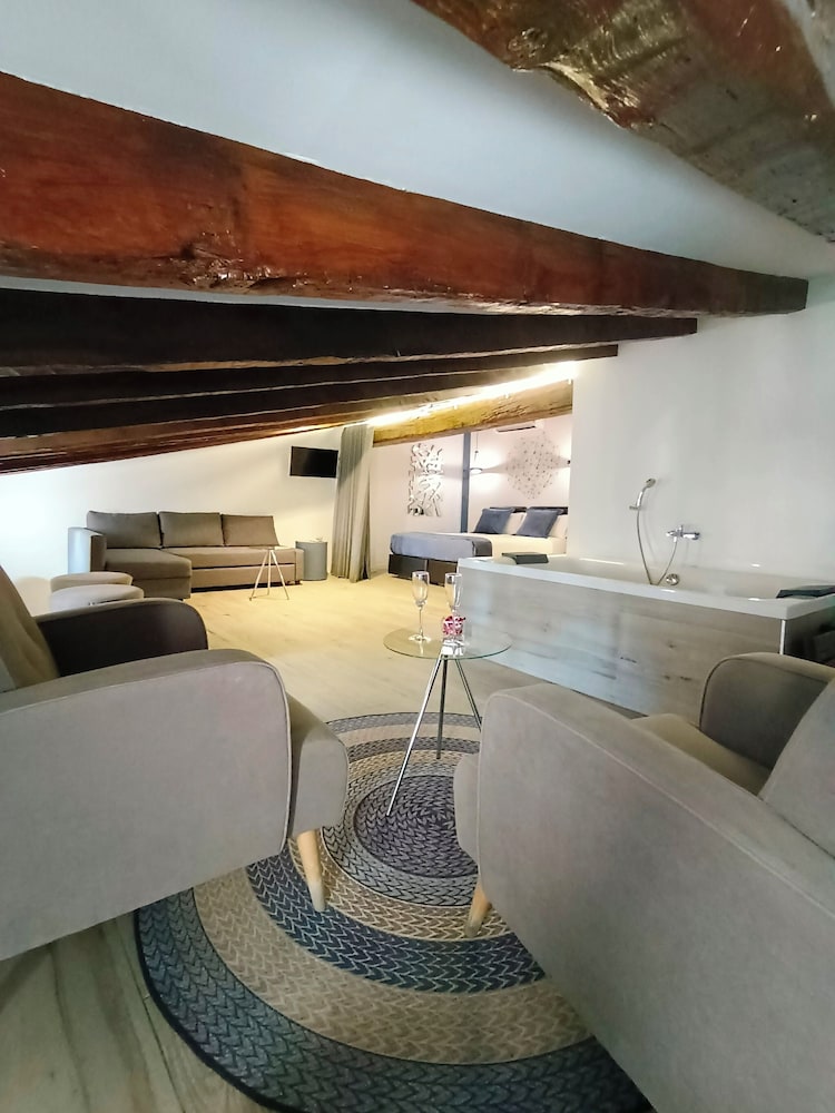 Junior Suite, Jetted Tub (+Terrace)
