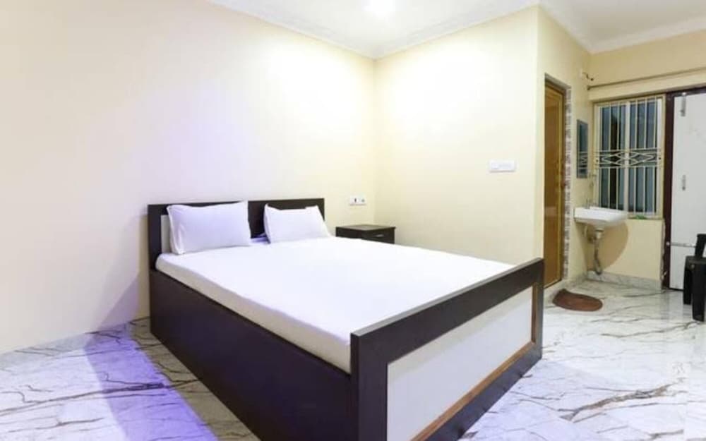 Classic Double Room, City View photo 3