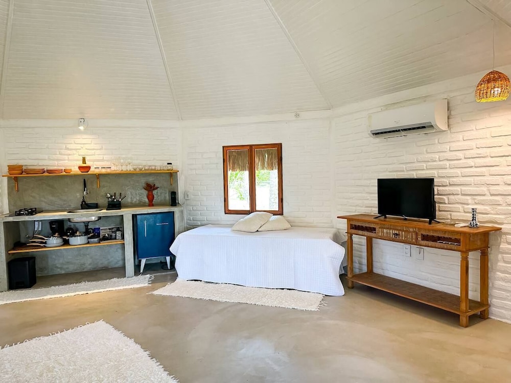 Chalet, 1 Queen Bed, Kitchenette, Garden Area photo 3