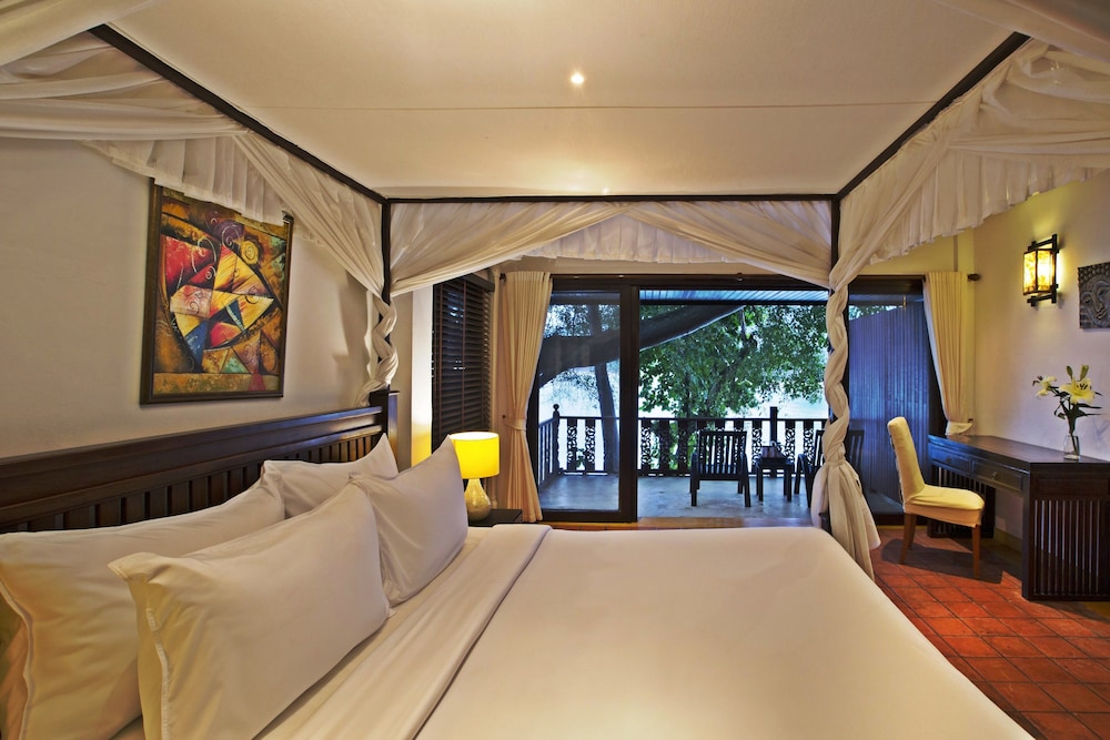Deluxe Room, Sea View photo 3