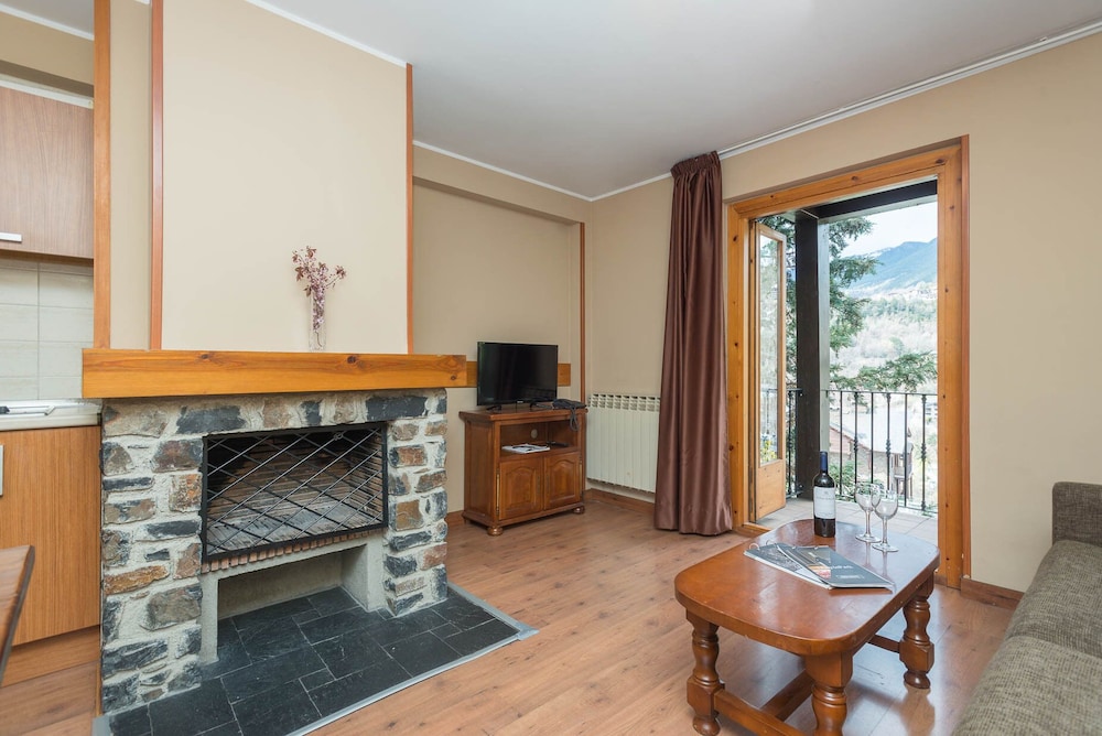 Apartment, 1 Bedroom (Spa access included) photo 2