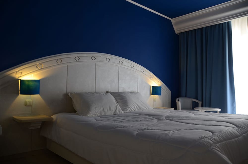 Deluxe Triple Room photo 2