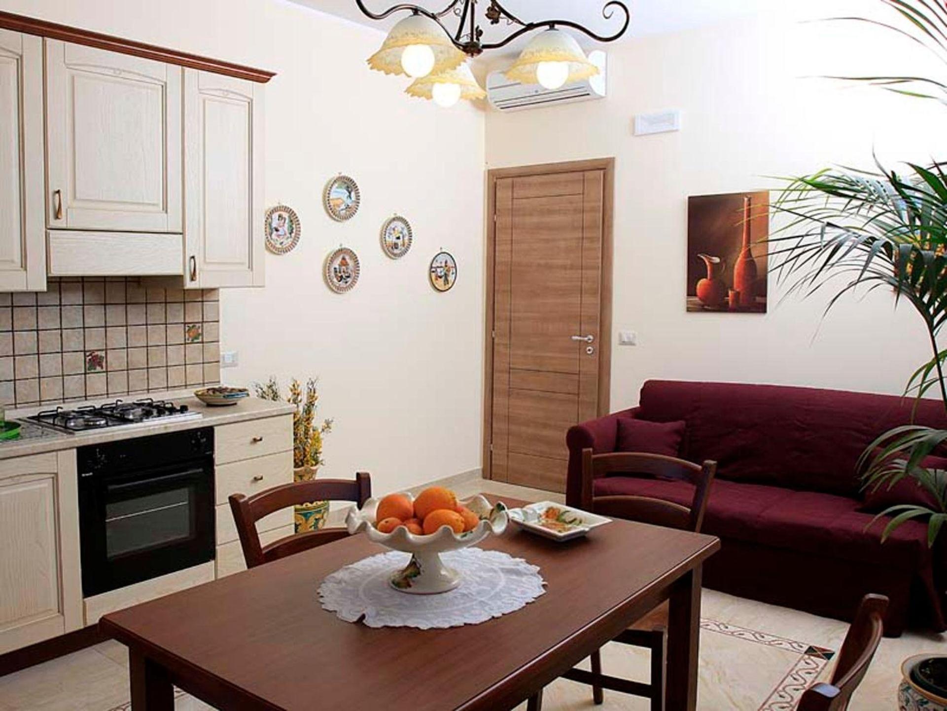 Apartment photo 1