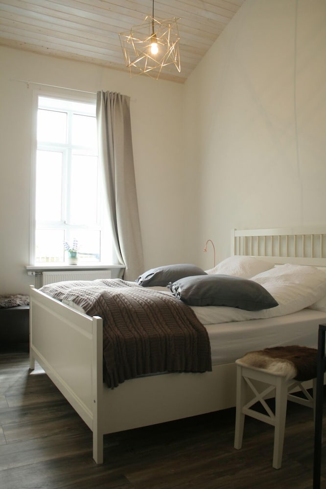 Standard Double Room, Shared Bathroom, Sea View photo 1