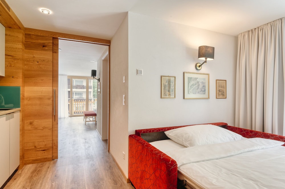 Apartment - Photo 8
