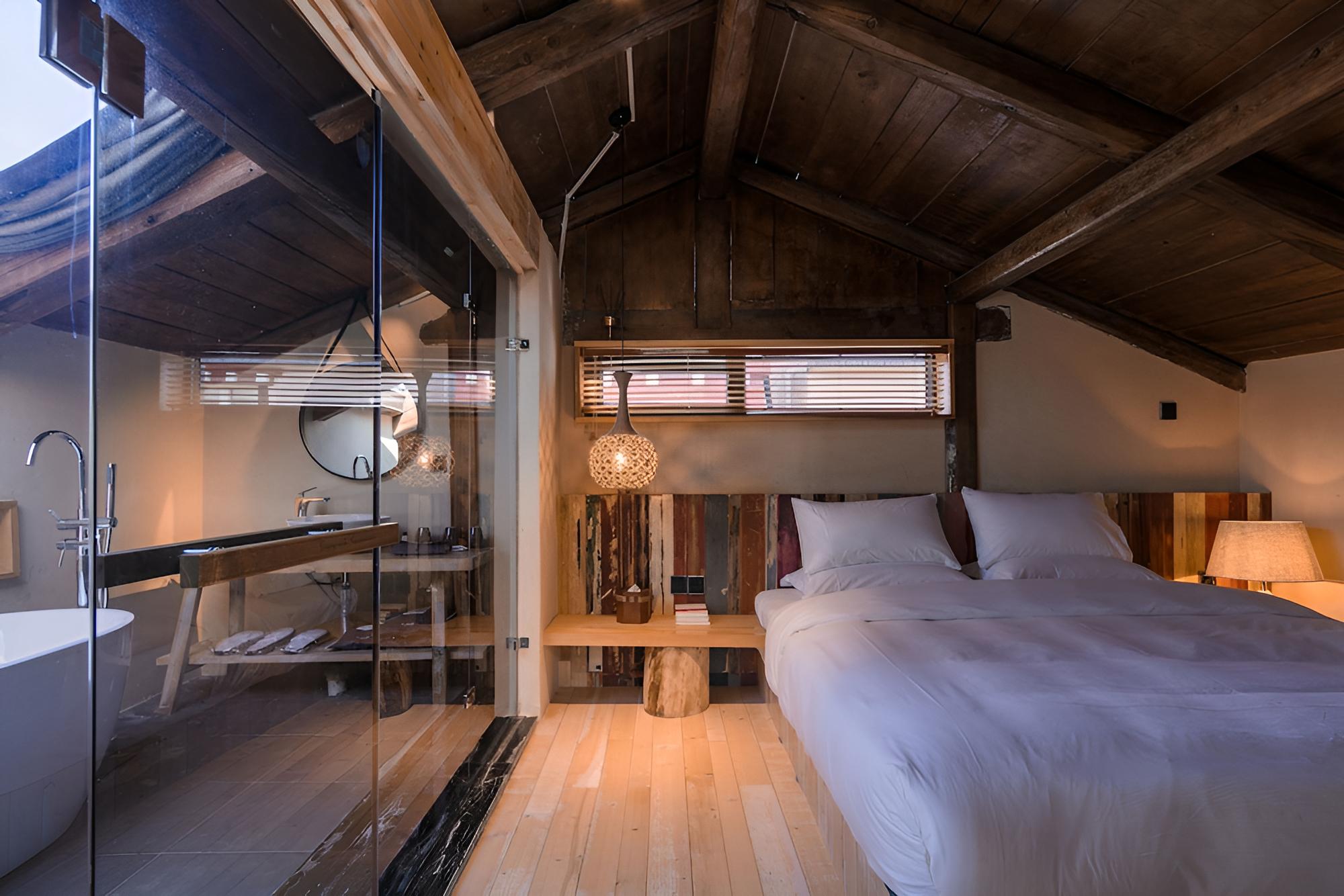 Suite with Terrace photo 3