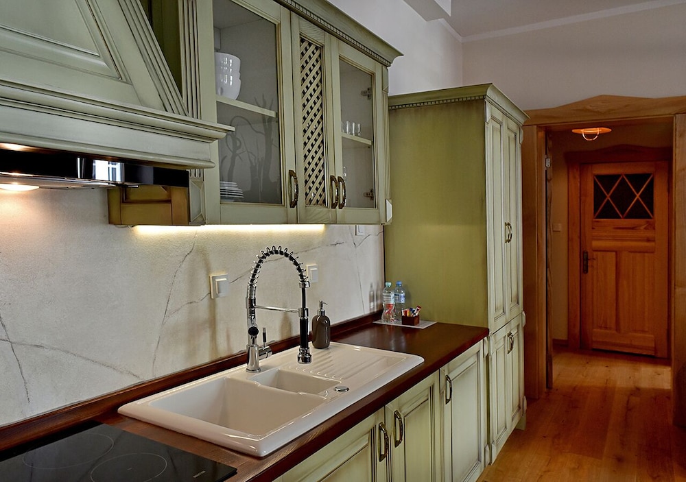 Superior Apartment (1) - Photo 12