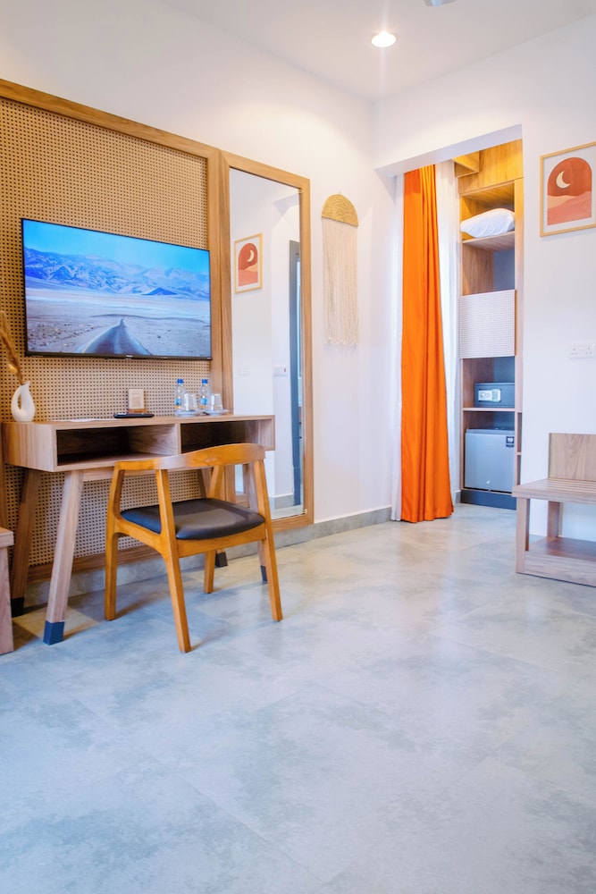 Standalone Bungalow Twin Room with Terrace photo 2