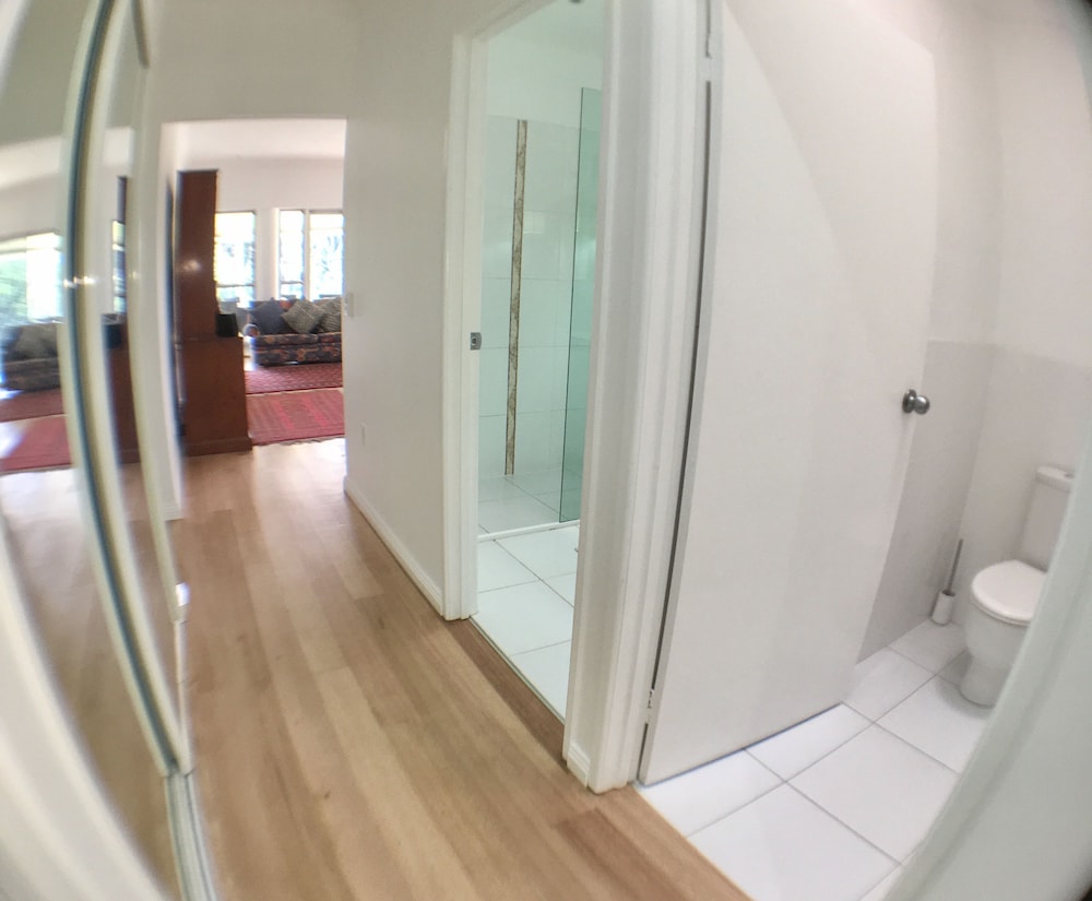Standard Suite, 1 Bedroom, Shared Bathroom (GOLD COAST B & B RETREAT) photo 3
