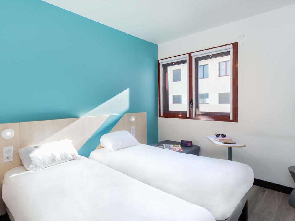 Room, 2 Twin Beds