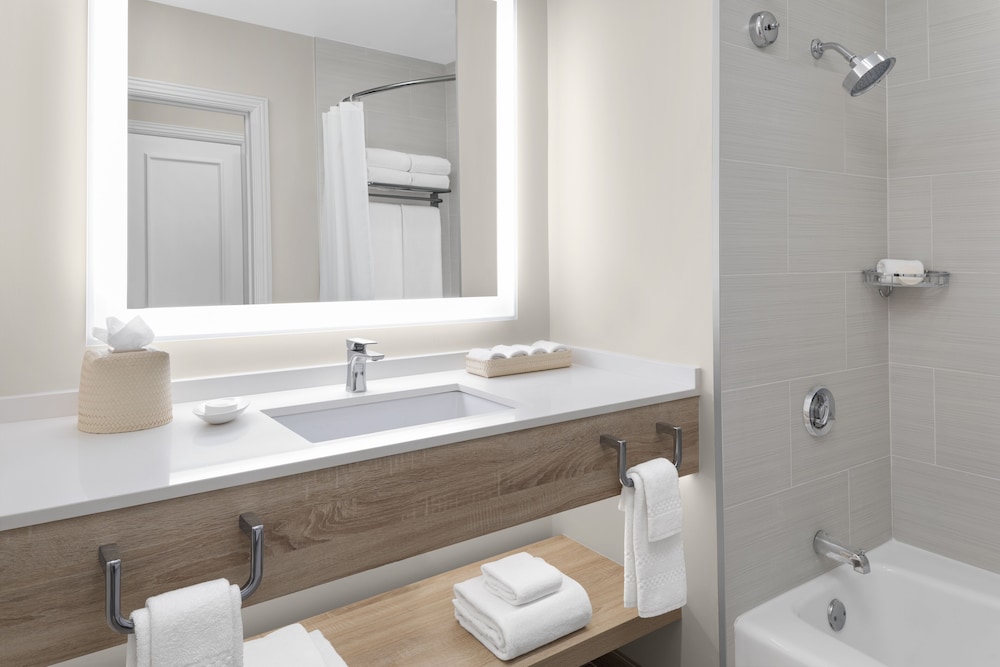 Imperial 1 Bedroom Regal Suite