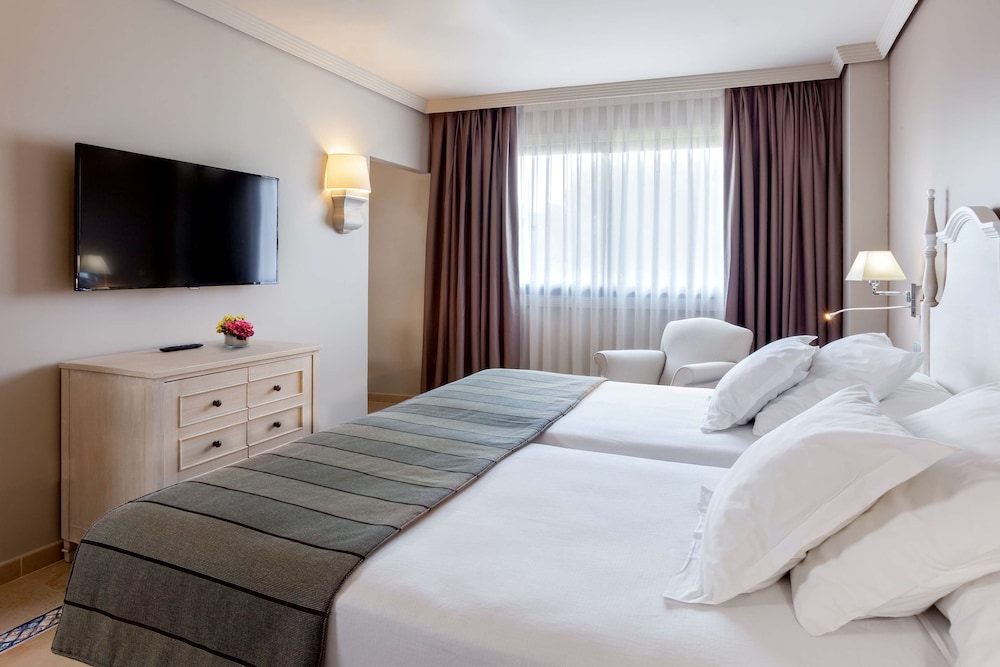 Junior Suite (Family)