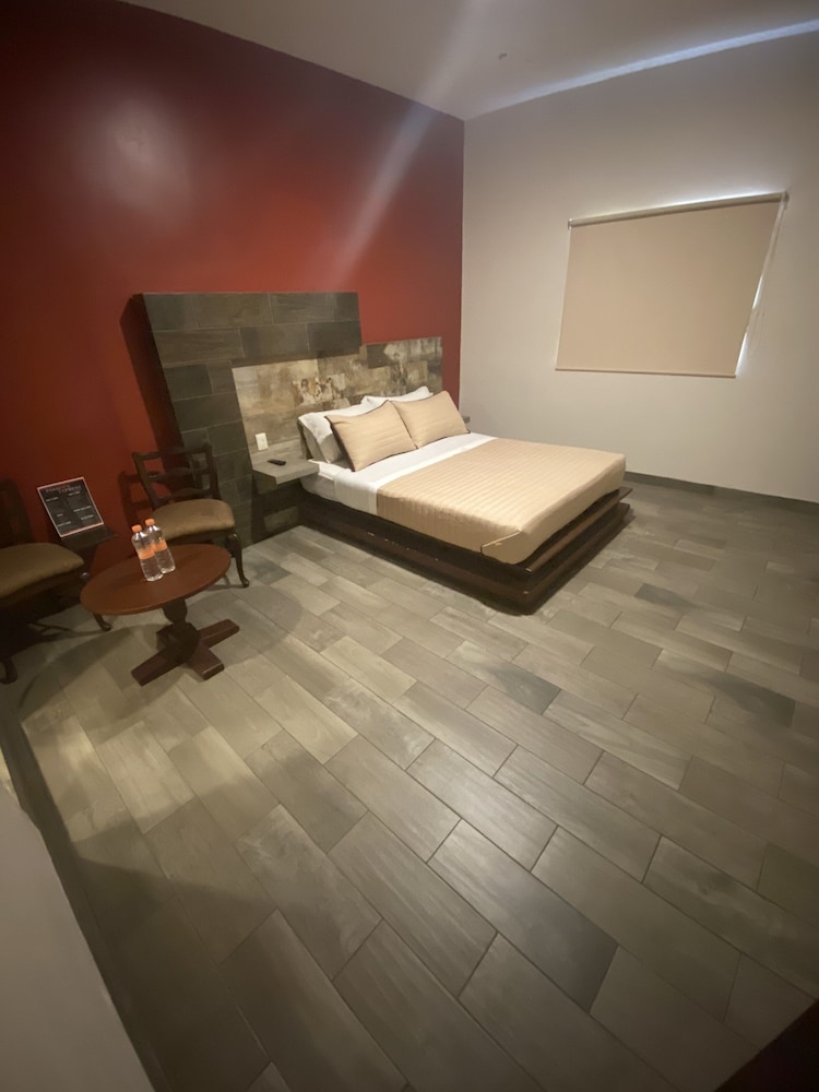 Basic Room photo 1