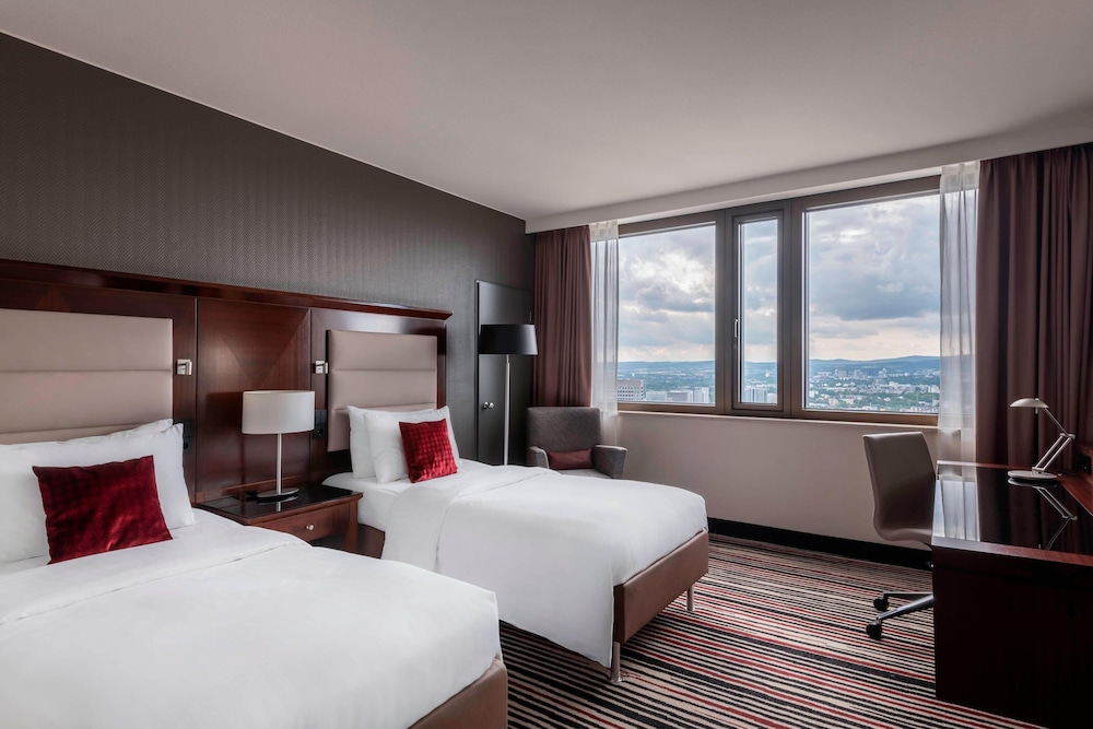 Deluxe Room, 2 Twin Beds - Photo 1