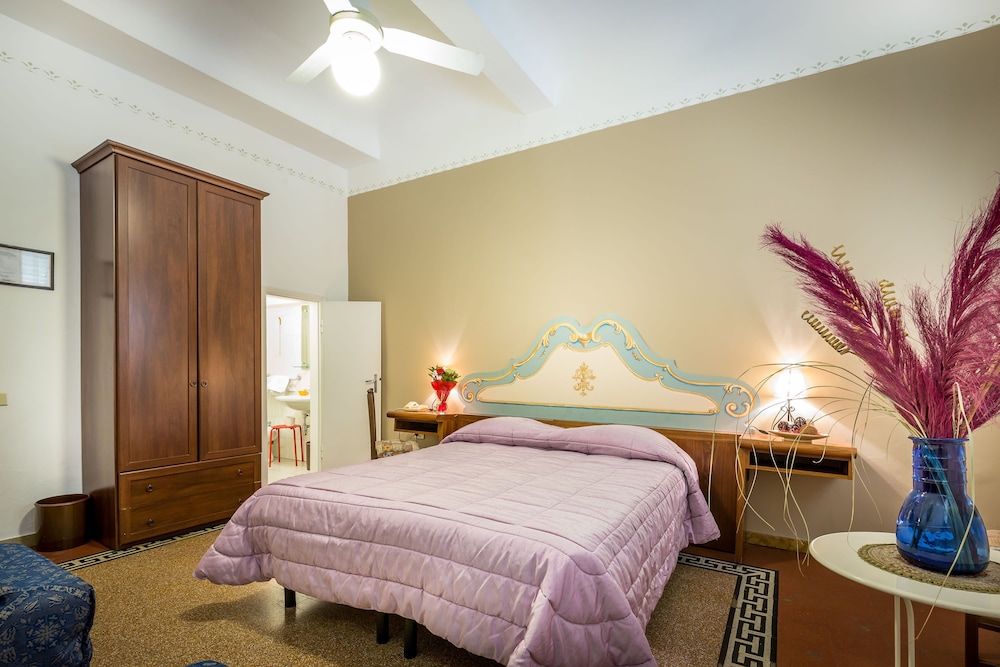 Superior Room, City View photo 1