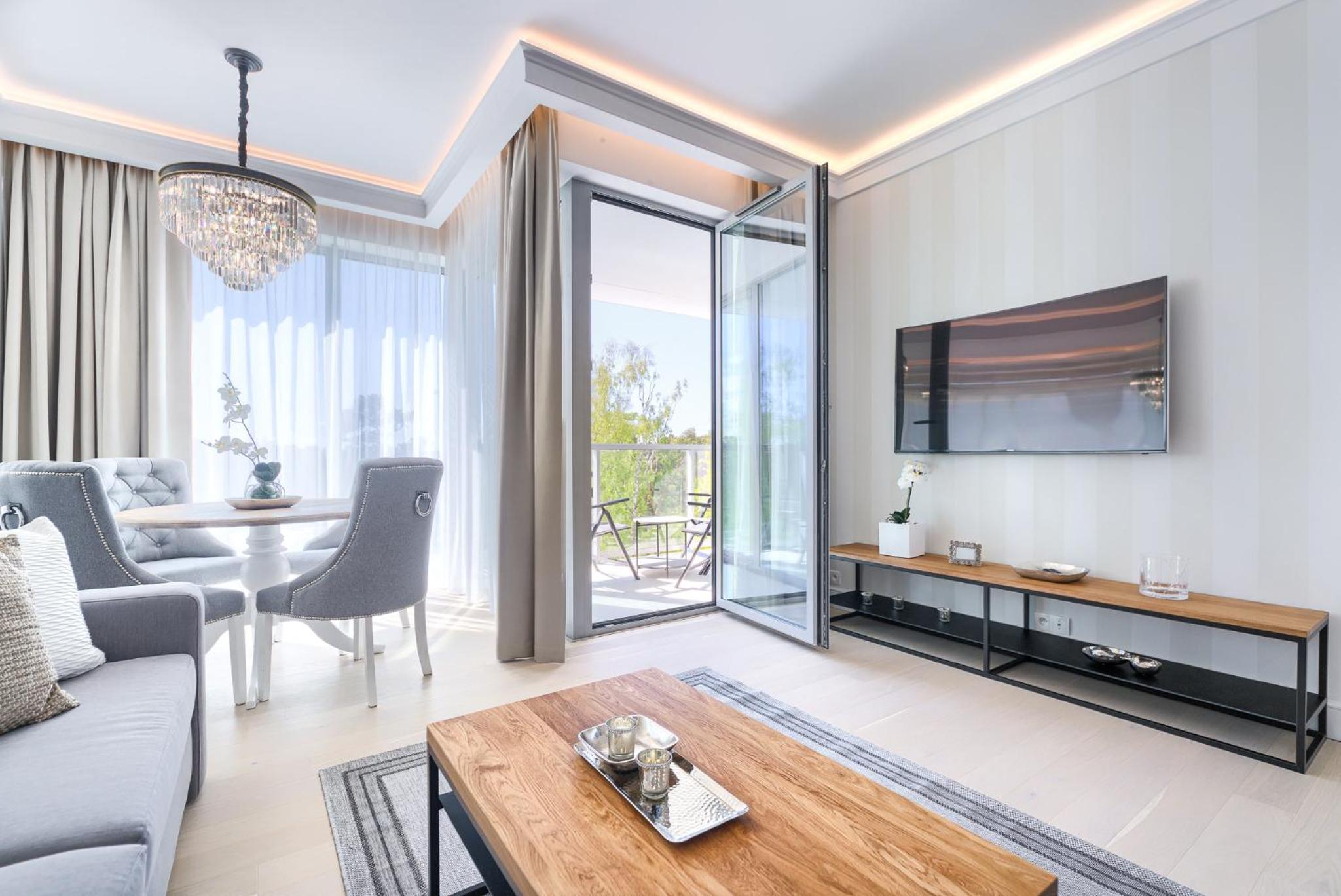 One-Bedroom Deluxe Apartment with Sea View 412C