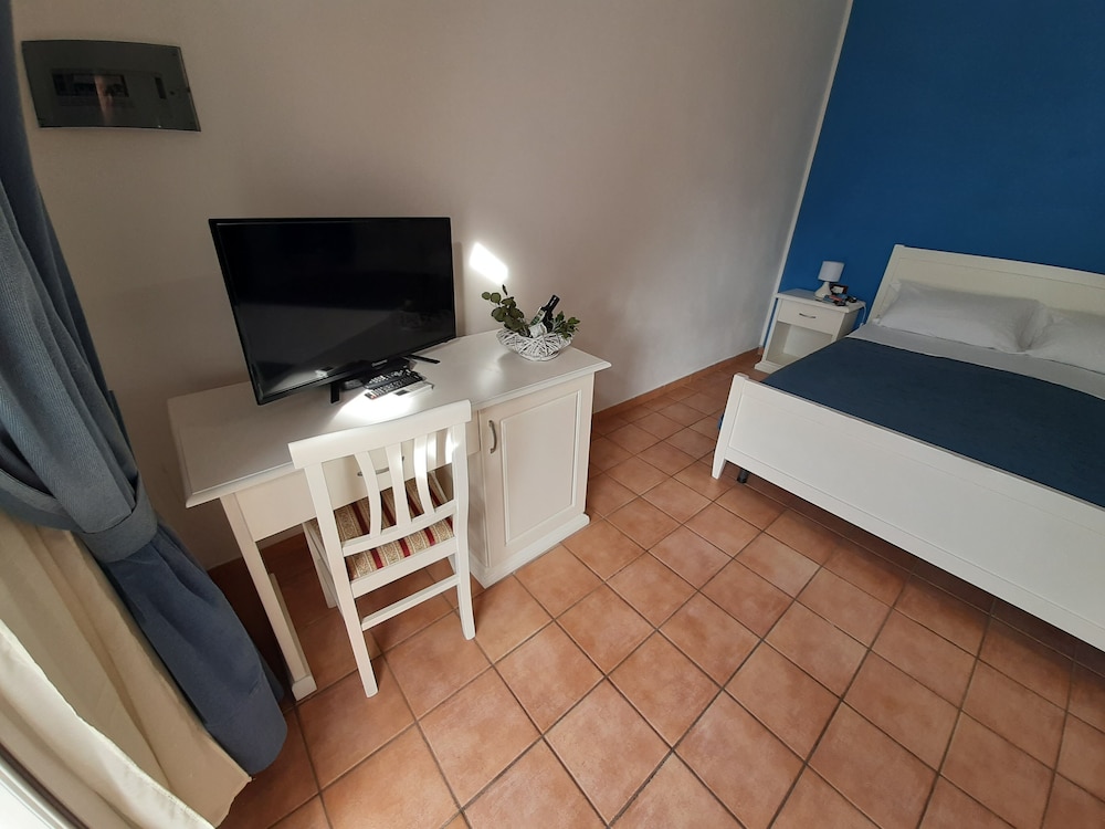 Deluxe Double Room - Photo 4