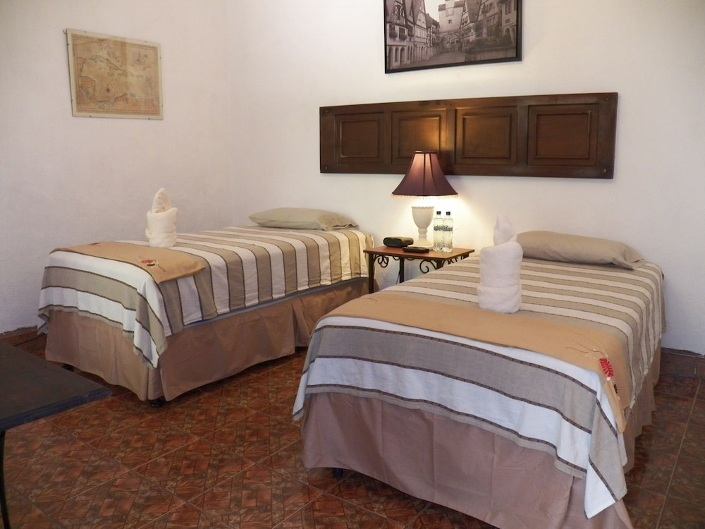 Standard Room photo 3