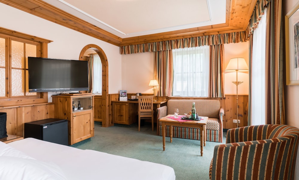 Deluxe Double Room, Balcony photo 2