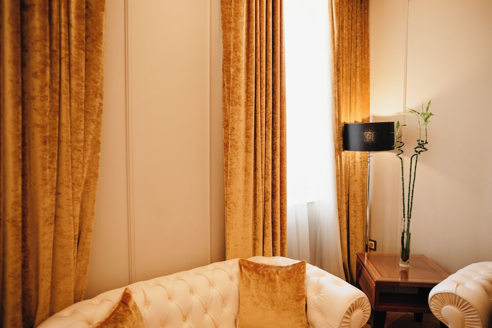 Yerevan Grand Suite photo 3