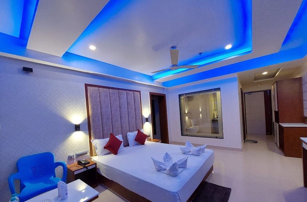 Executive Double Room, 1 King Bed, Executive Level photo 1