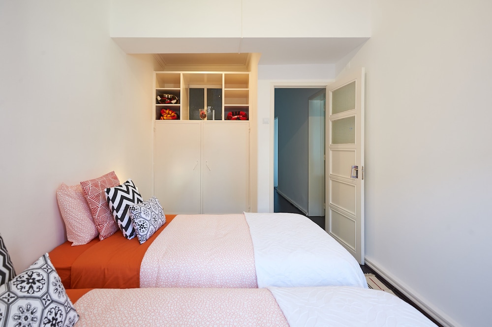 Apartment, 4 Bedrooms, Sea View