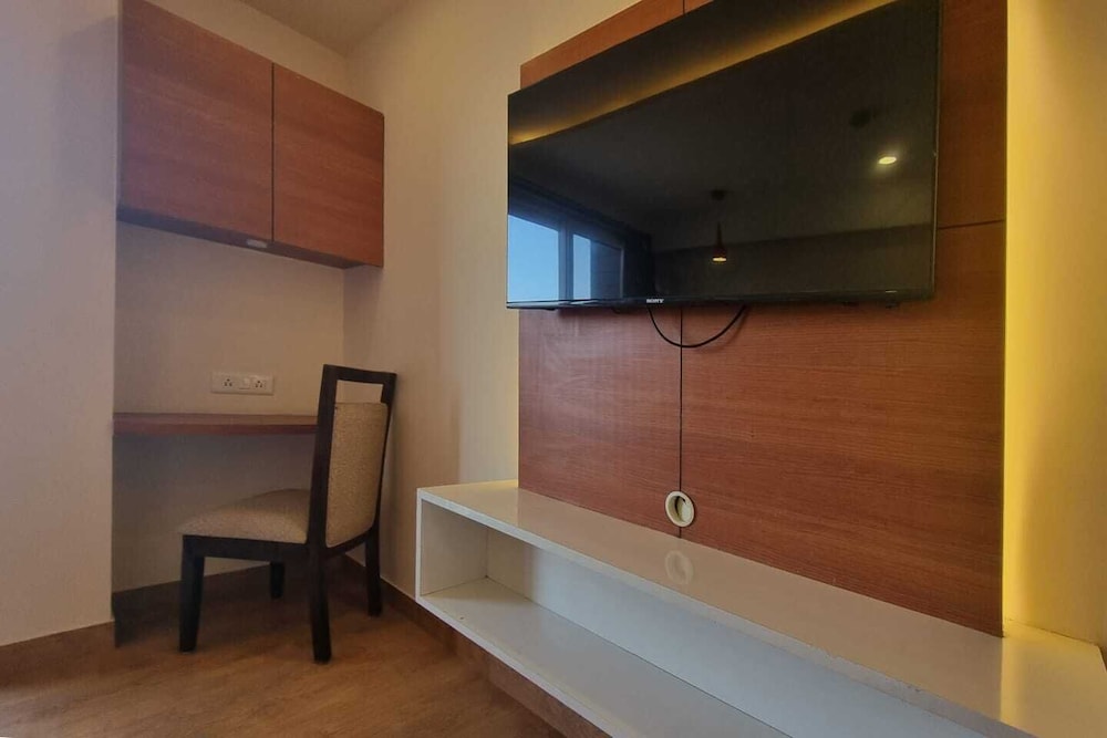 Premium Room - Photo 6