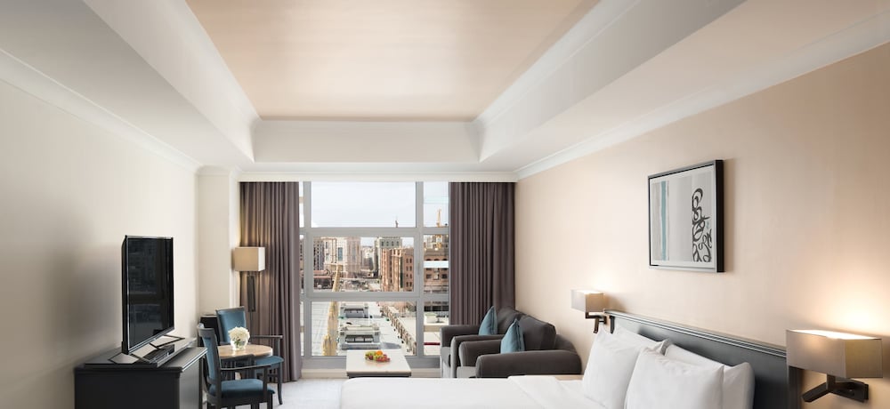 Deluxe Room, 1 King Bed (HARAM VIEW) - Photo 4