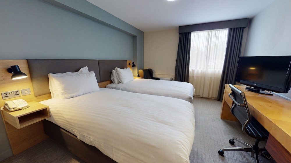 Standard Room, 2 Twin Beds photo 3