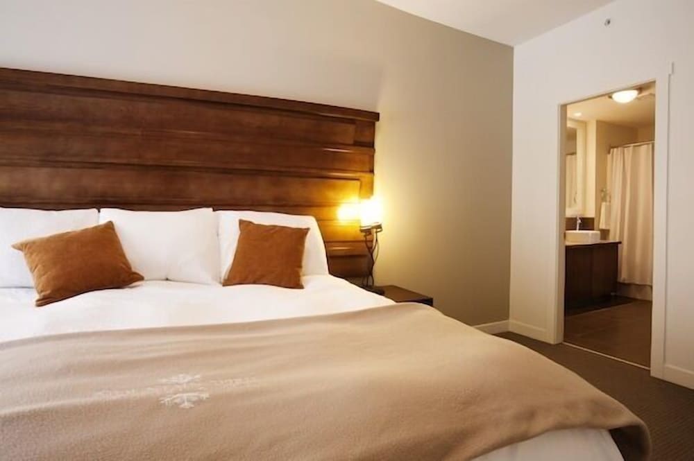 Suite, 2 Bedrooms photo 1