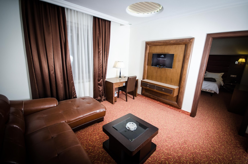 Premier Suite