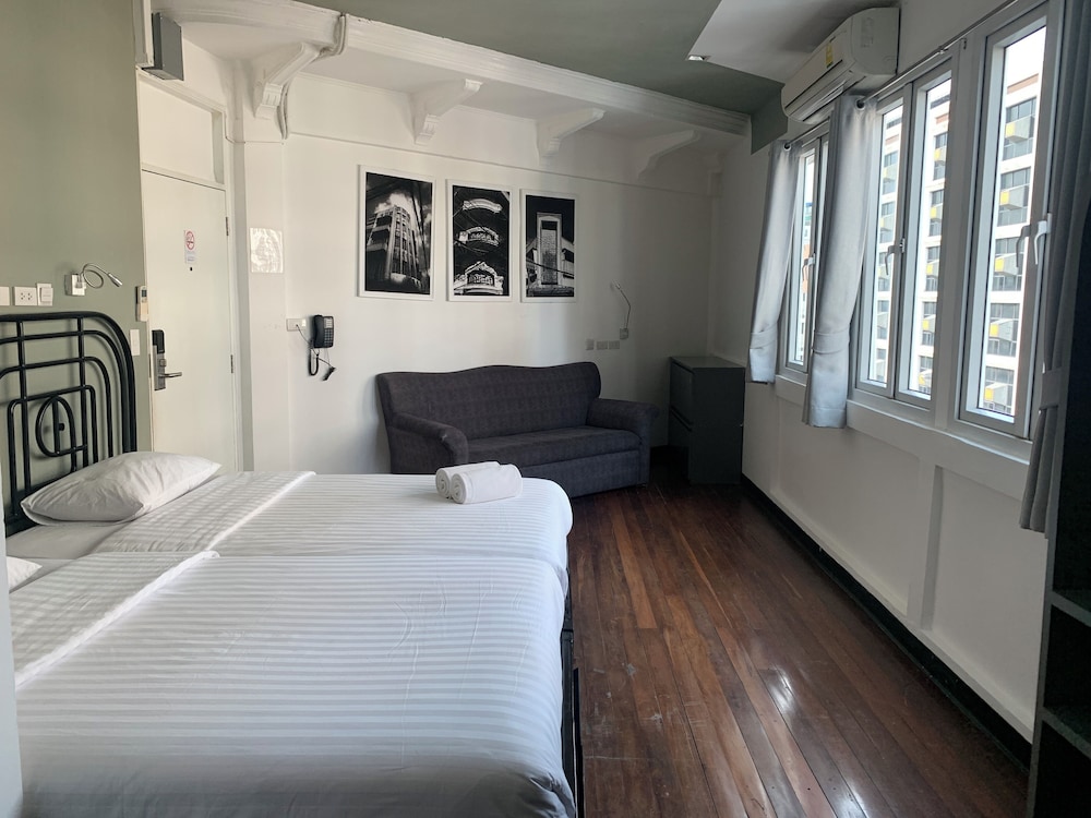 Deluxe Room, City View