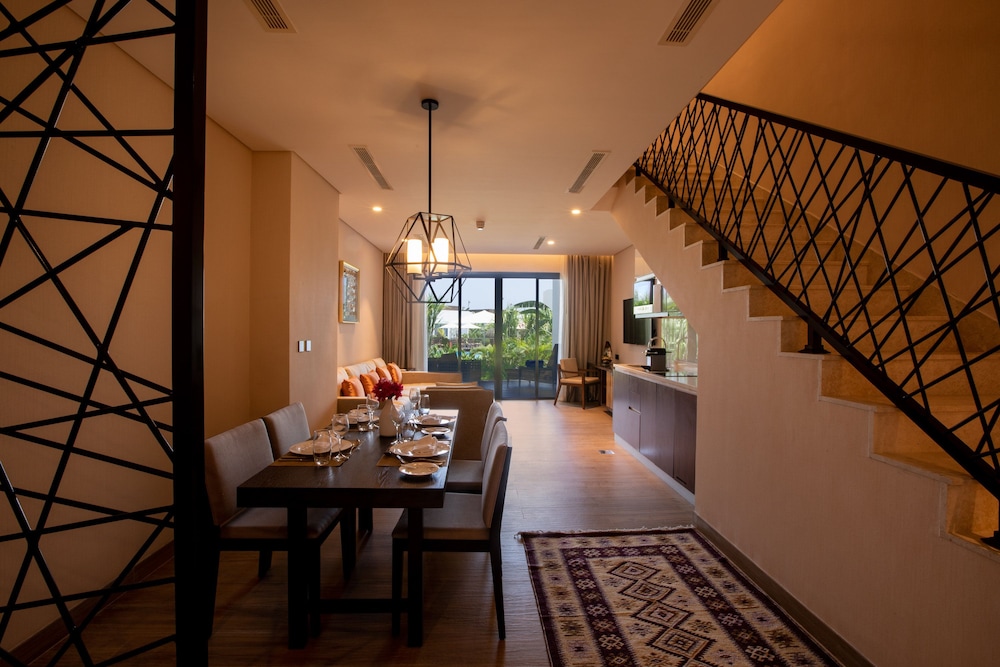 Family Villa, Multiple Beds (Two Bedroom) photo 2