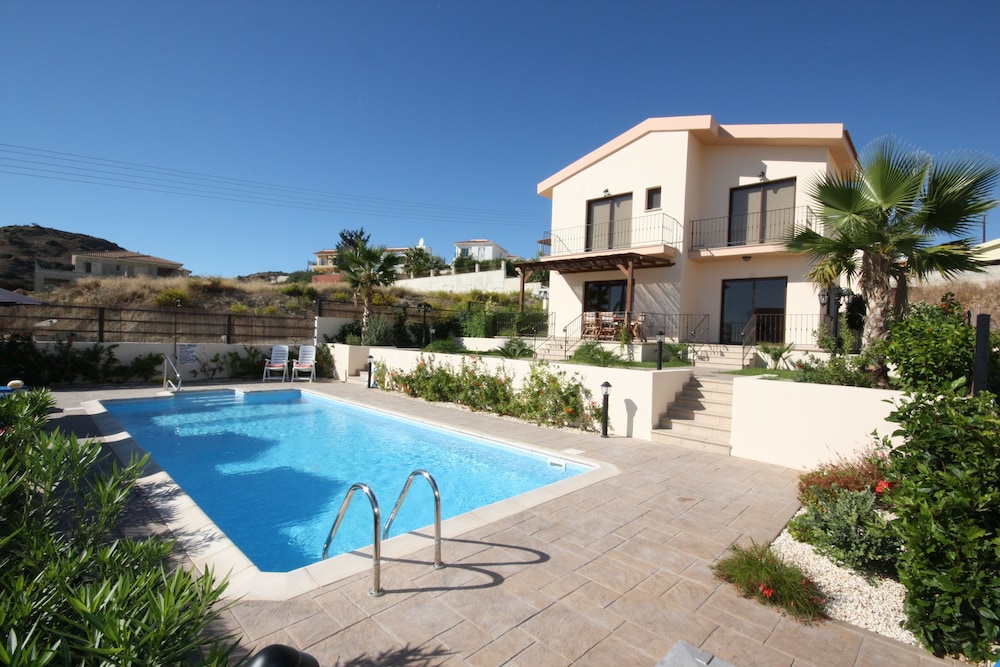 Villa, 3 Bedrooms, Private Pool, Sea View photo 2