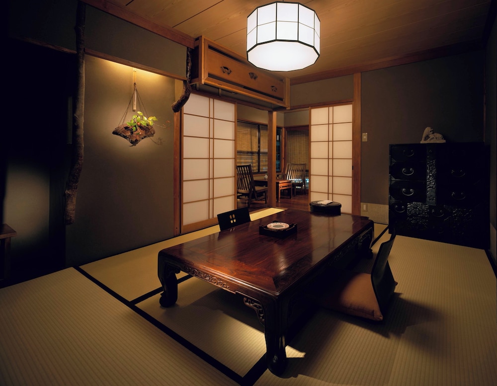 Japanese Style Room with Private Bathroom, Non Smoking photo 2