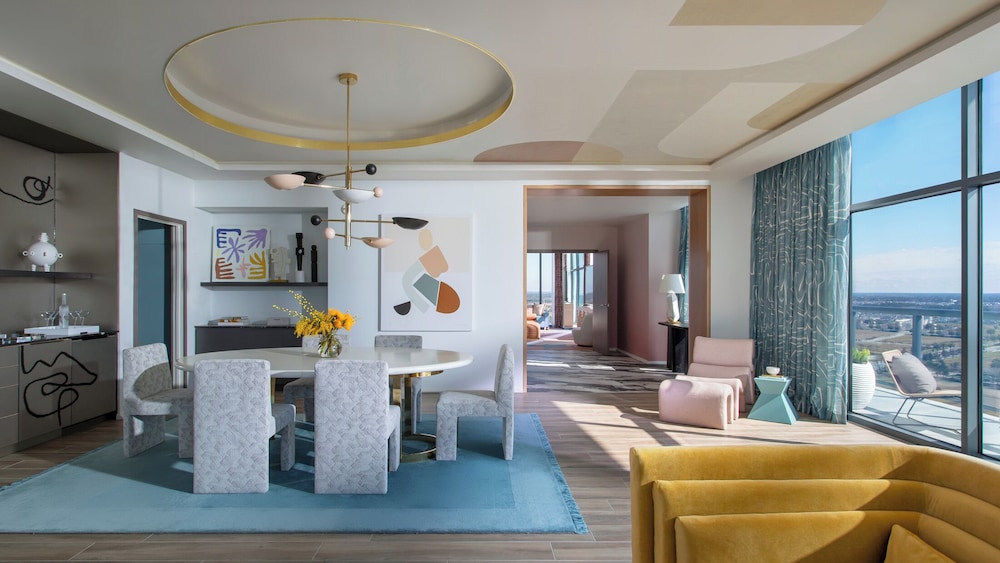 Penthouse (Suite)