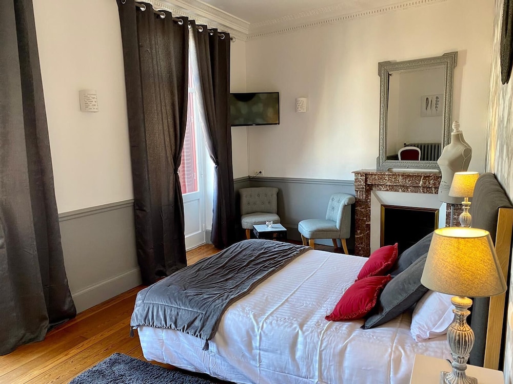 Superior Room - Photo 5