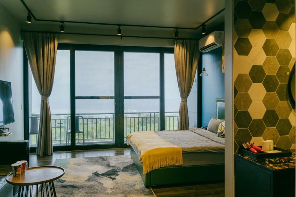 Superior Ocean View Room - Photo 5