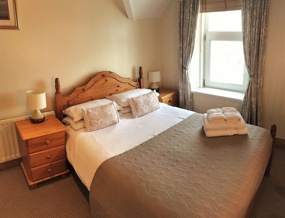 Double Room, Ensuite, Sea View photo 3