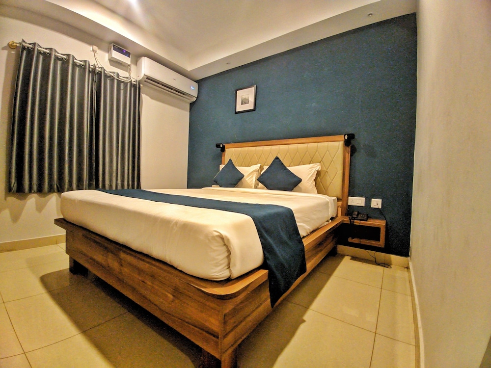 Standard Double Room - Photo 3