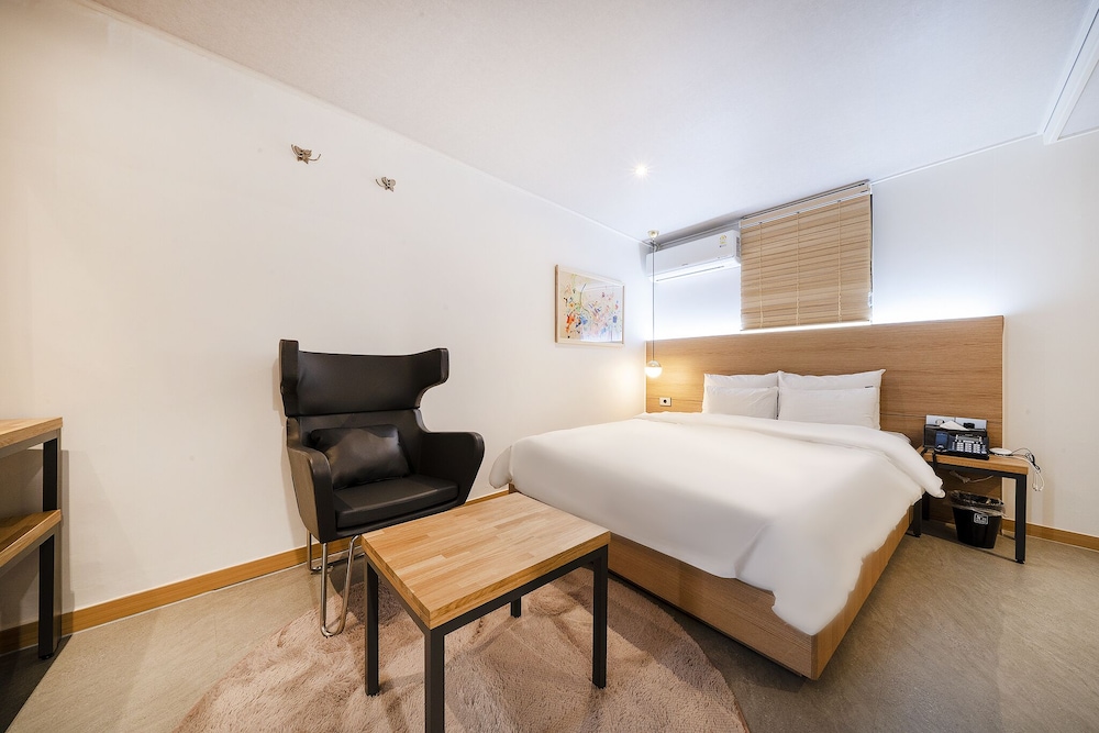 Standard Room - Photo 6