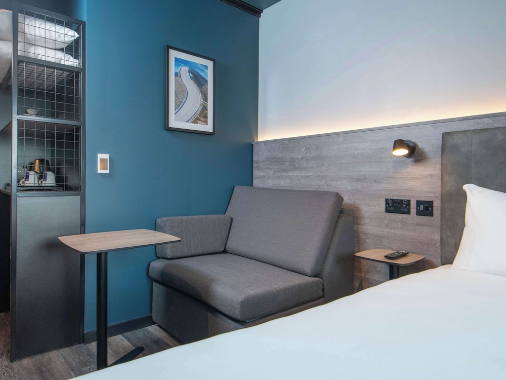 Standard Room, 1 Double Bed with Sofa bed - Photo 3