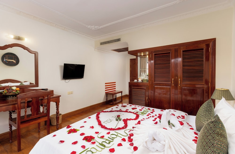 Deluxe Double Room, Pool View photo 3