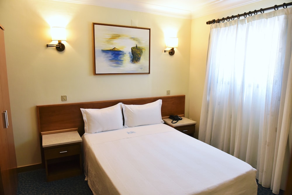 Basic Double Room Single Use, 2 Twin Beds photo 3