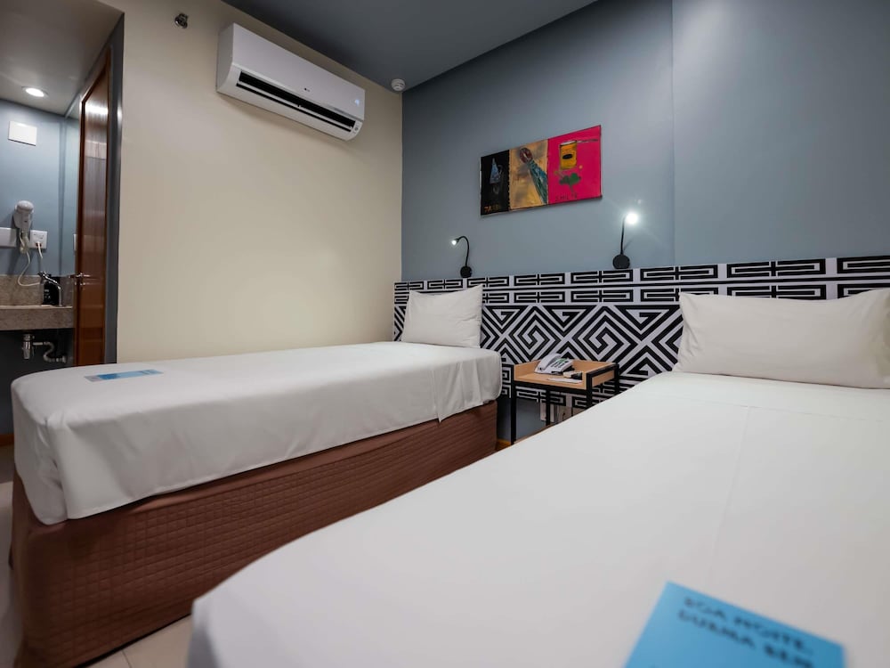 Standard Room, 2 Twin Beds photo 3