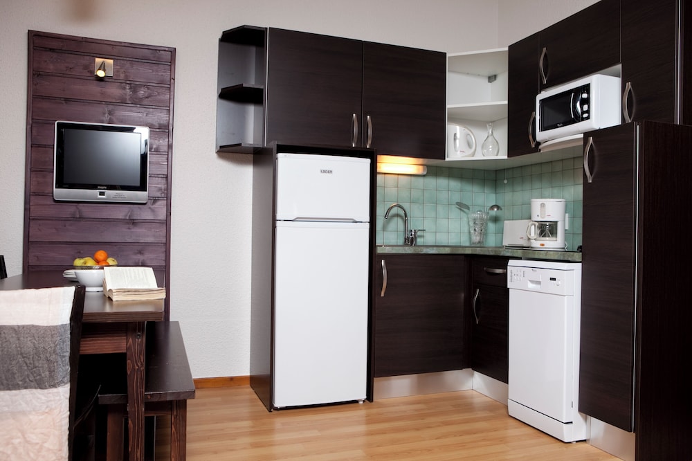 Apartment, 2 Bedrooms, Balcony (7 persons - Right bank of the River)